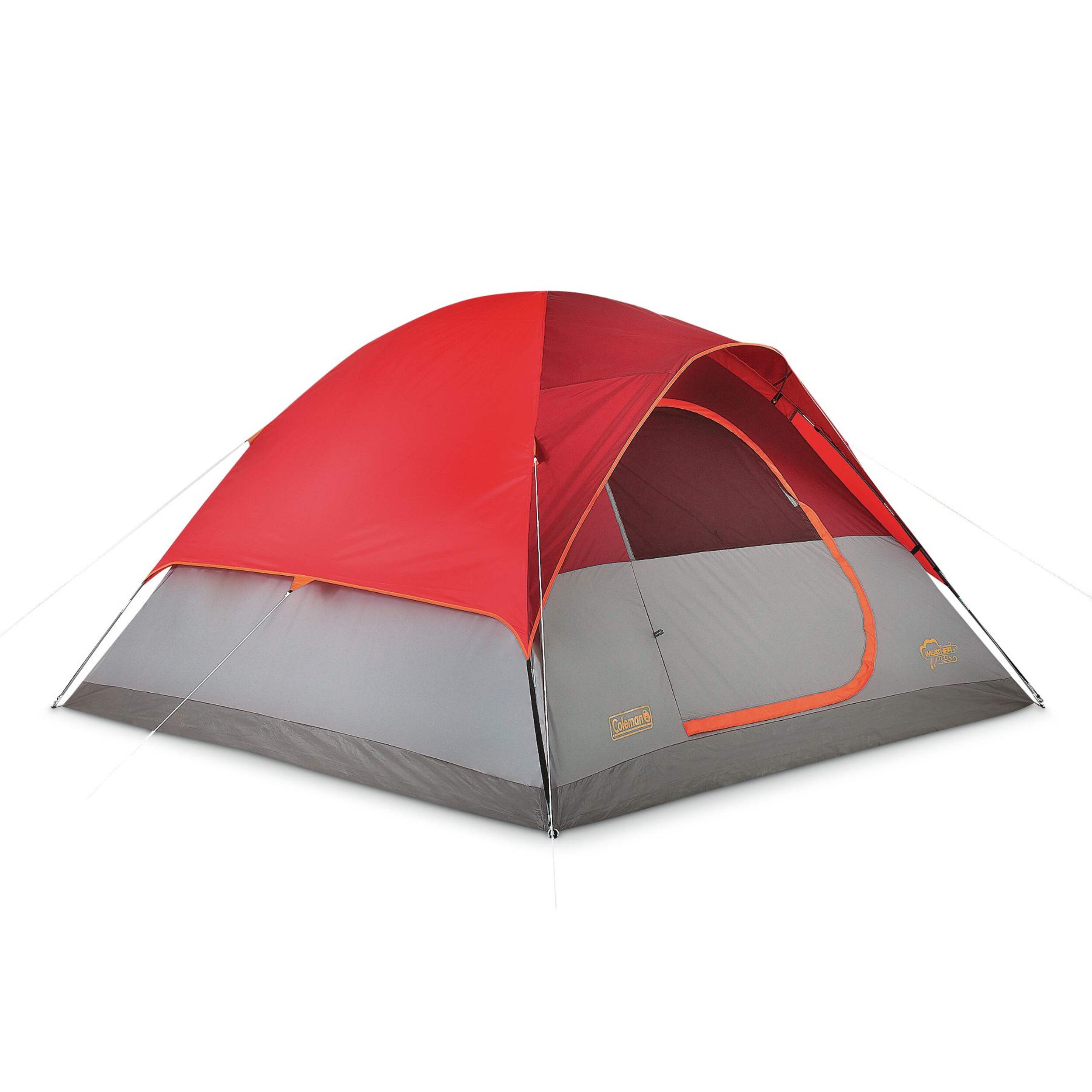 Tente Coleman Sundome 3 installée sur un emplacement de camping